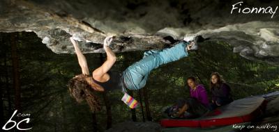 Layla in "Keep on walking" (2)